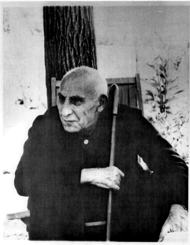 Dr. Mossadegh under house arrest, 1963